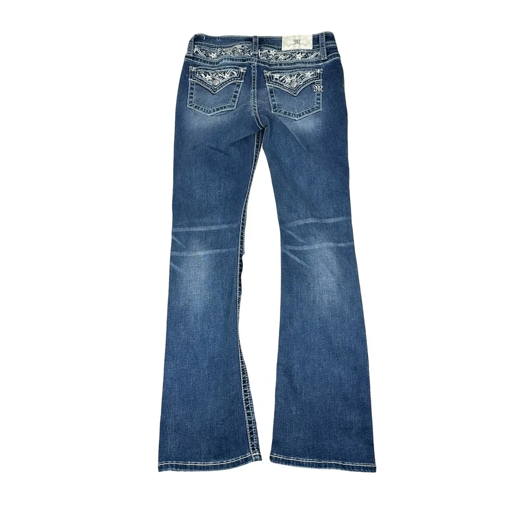 Miss Me Low Rise Boot Bootcut Jeans 28 Medium Wash Star L9548BL Rhinestone
